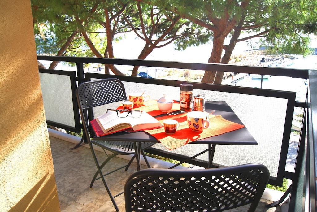 Appartamento La Terrazza di Piera San Bartolomeo Al Mare Camera foto